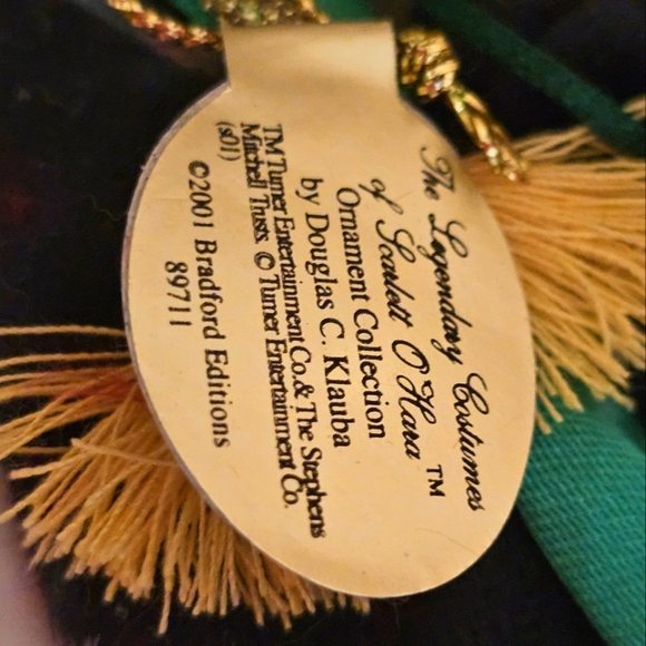 Gone with the Wind Scarlet Green Dress Christmas Ornament - Picture 4 of 5